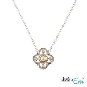 Genuine Freshwater Pearl Chain and Pendant Set